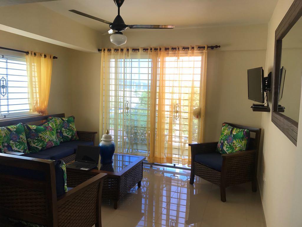 Luxury Karla Apartments Las Flores Exterior foto